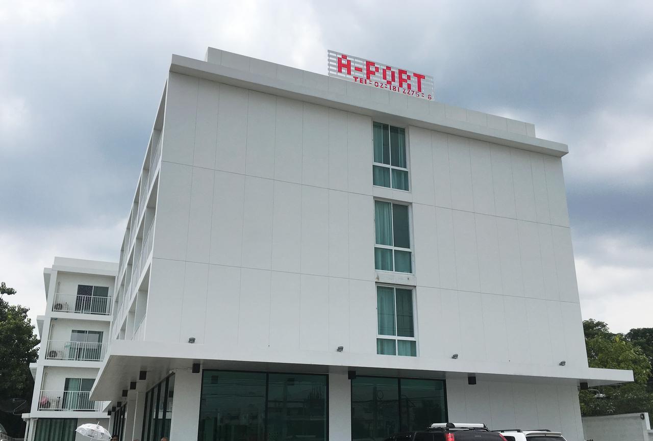 A-Port Hotel Bangkok Bagian luar foto